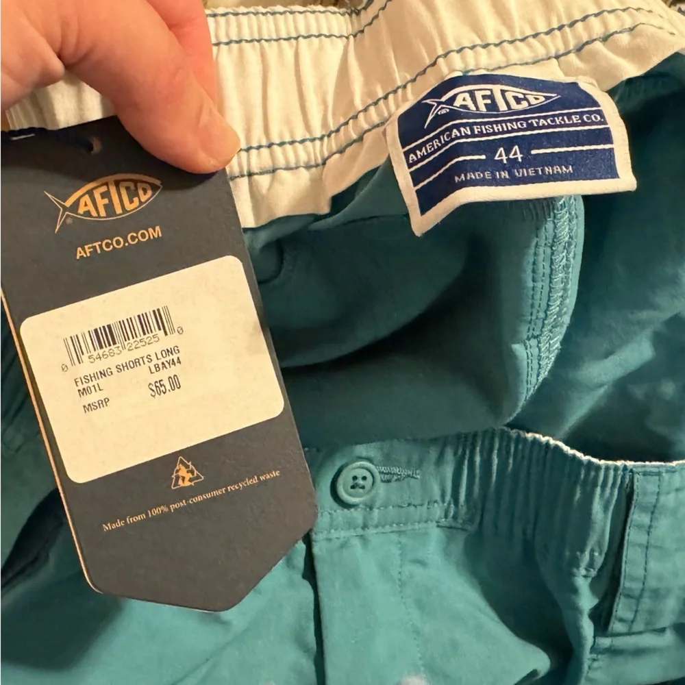 Aftco original fishing shorts 8inch inseam turquoise 44 NEW